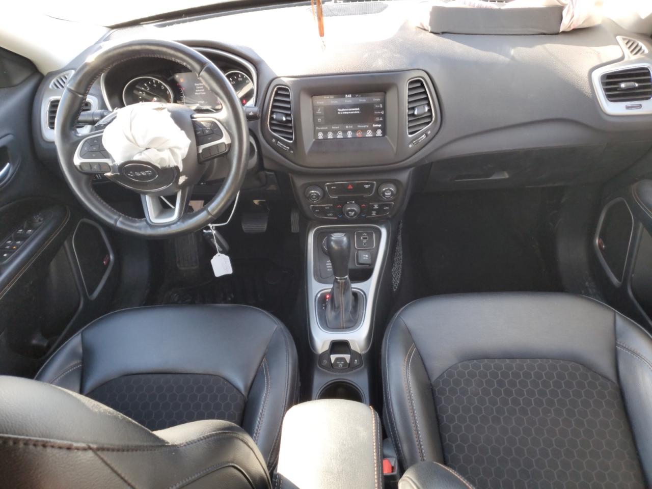 2018 Jeep Compass Latitude VIN: 3C4NJDBB8JT162522 Lot: 90672865