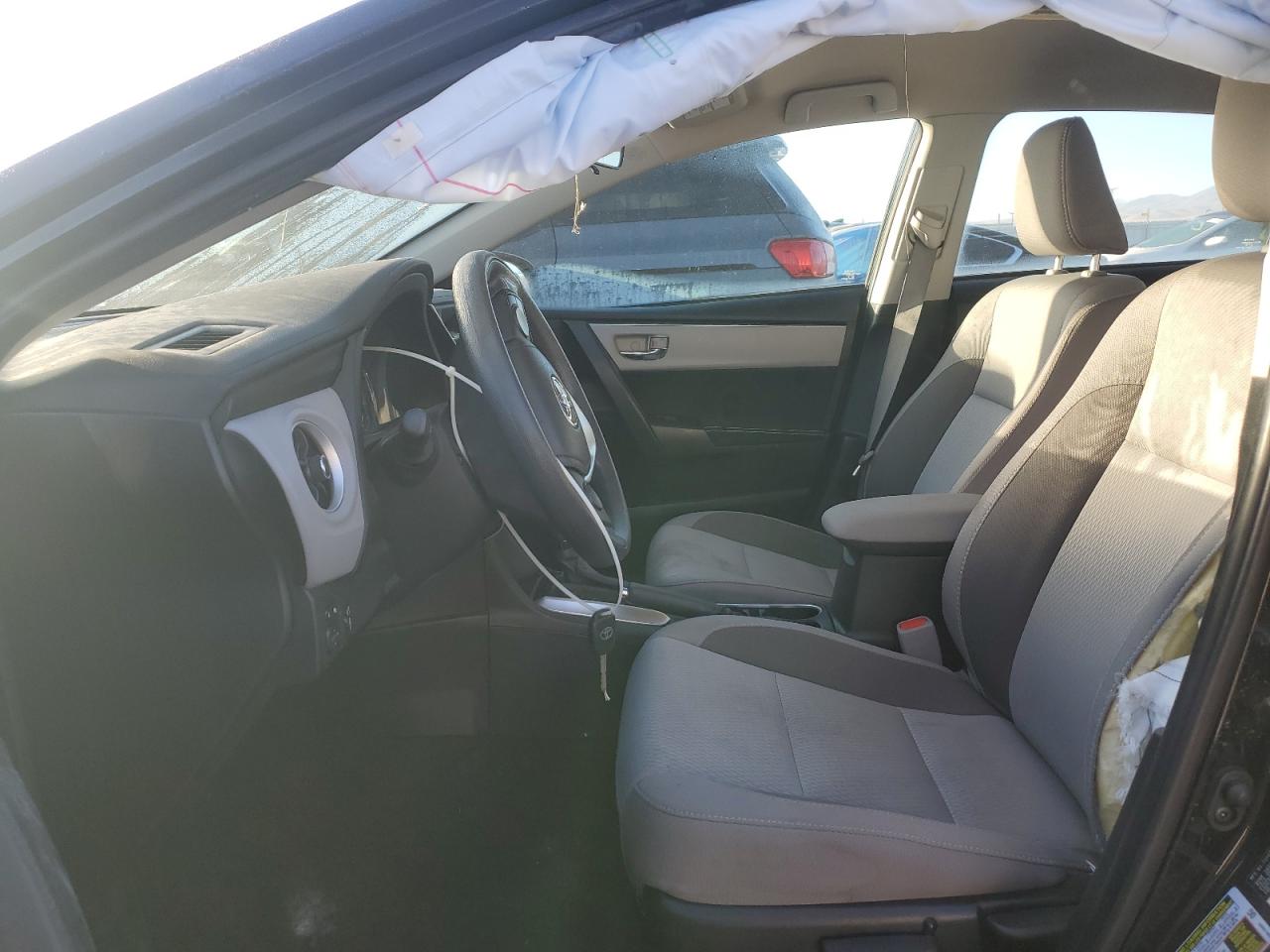 2017 Toyota Corolla L VIN: 2T1BURHE9HC796685 Lot: 85375265