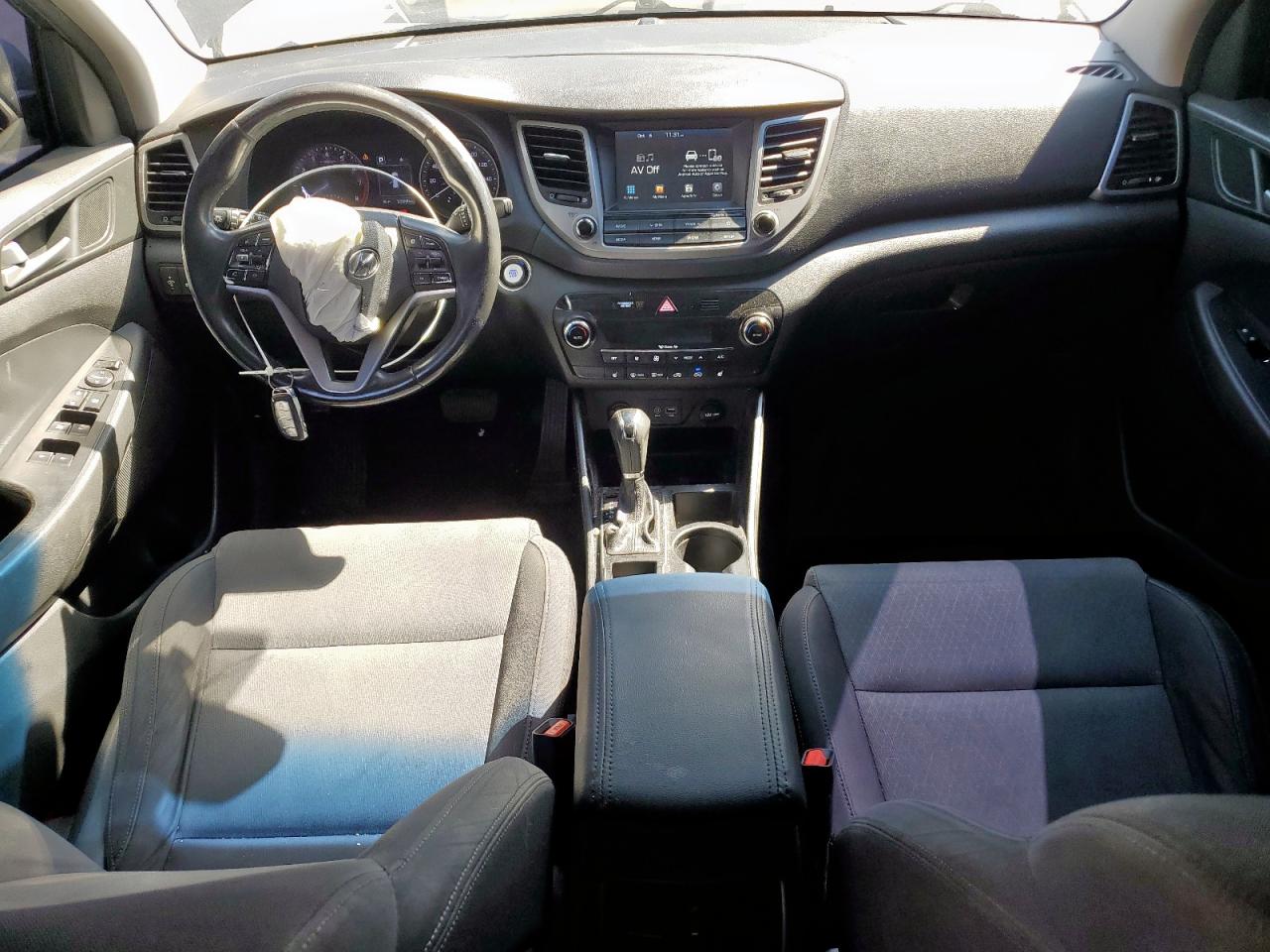 2018 Hyundai Tucson Value VIN: KM8J33A25JU702530 Lot: 85564975