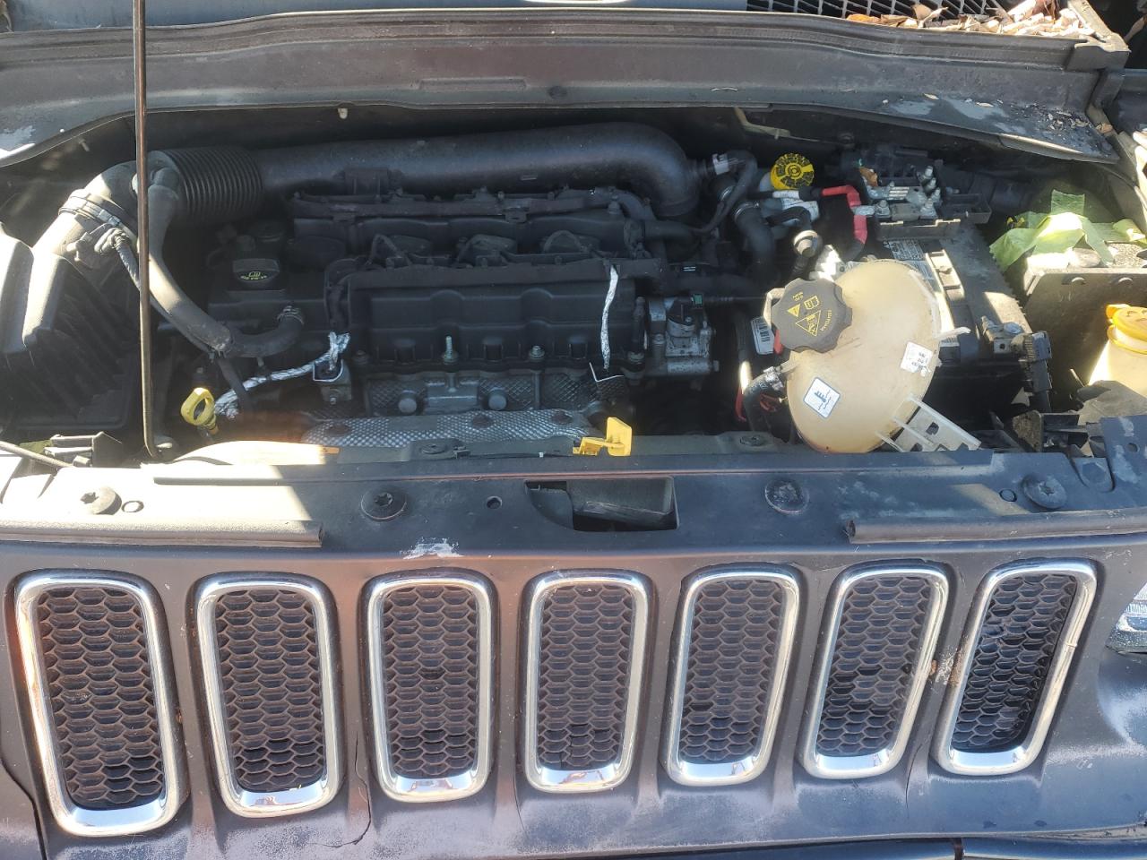 2017 Jeep Renegade Latitude VIN: ZACCJABB4HPE58127 Lot: 87465375