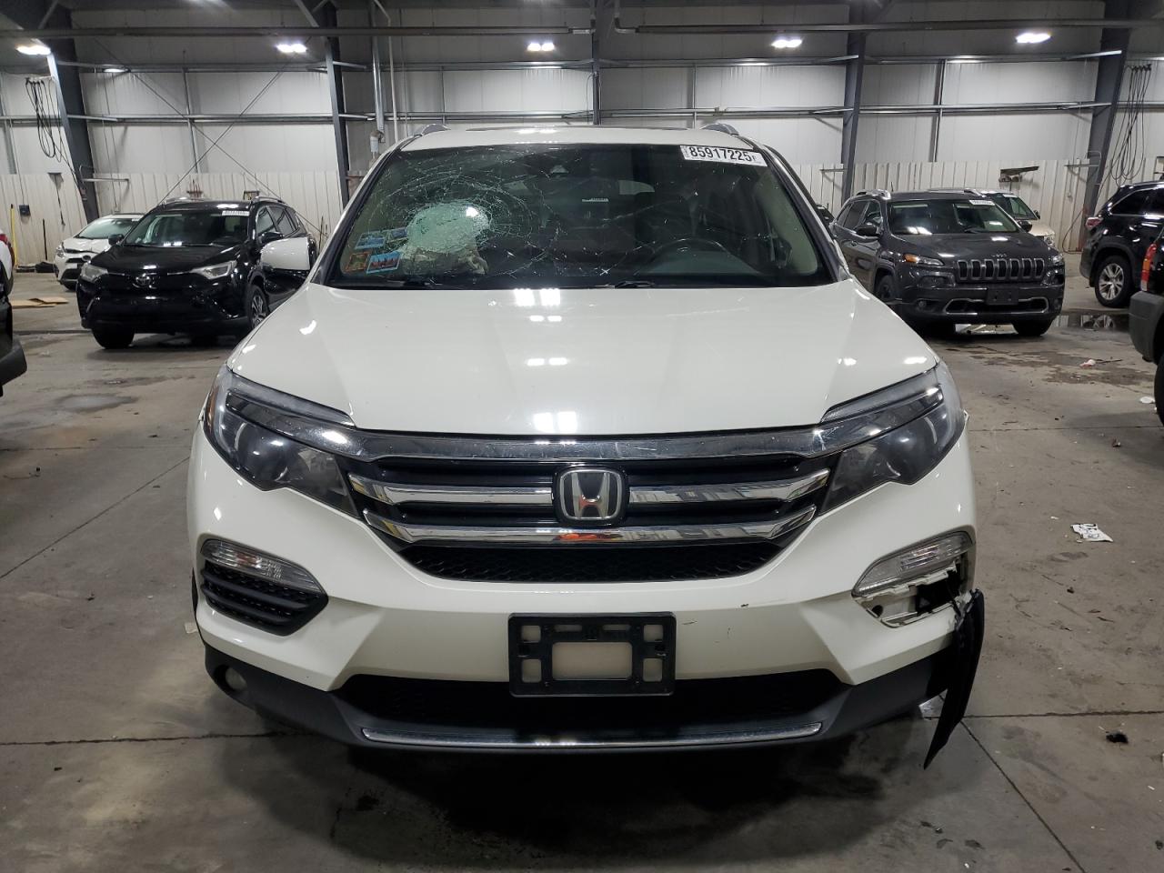 2017 Honda Pilot Touring VIN: 5FNYF6H94HB102051 Lot: 85917225