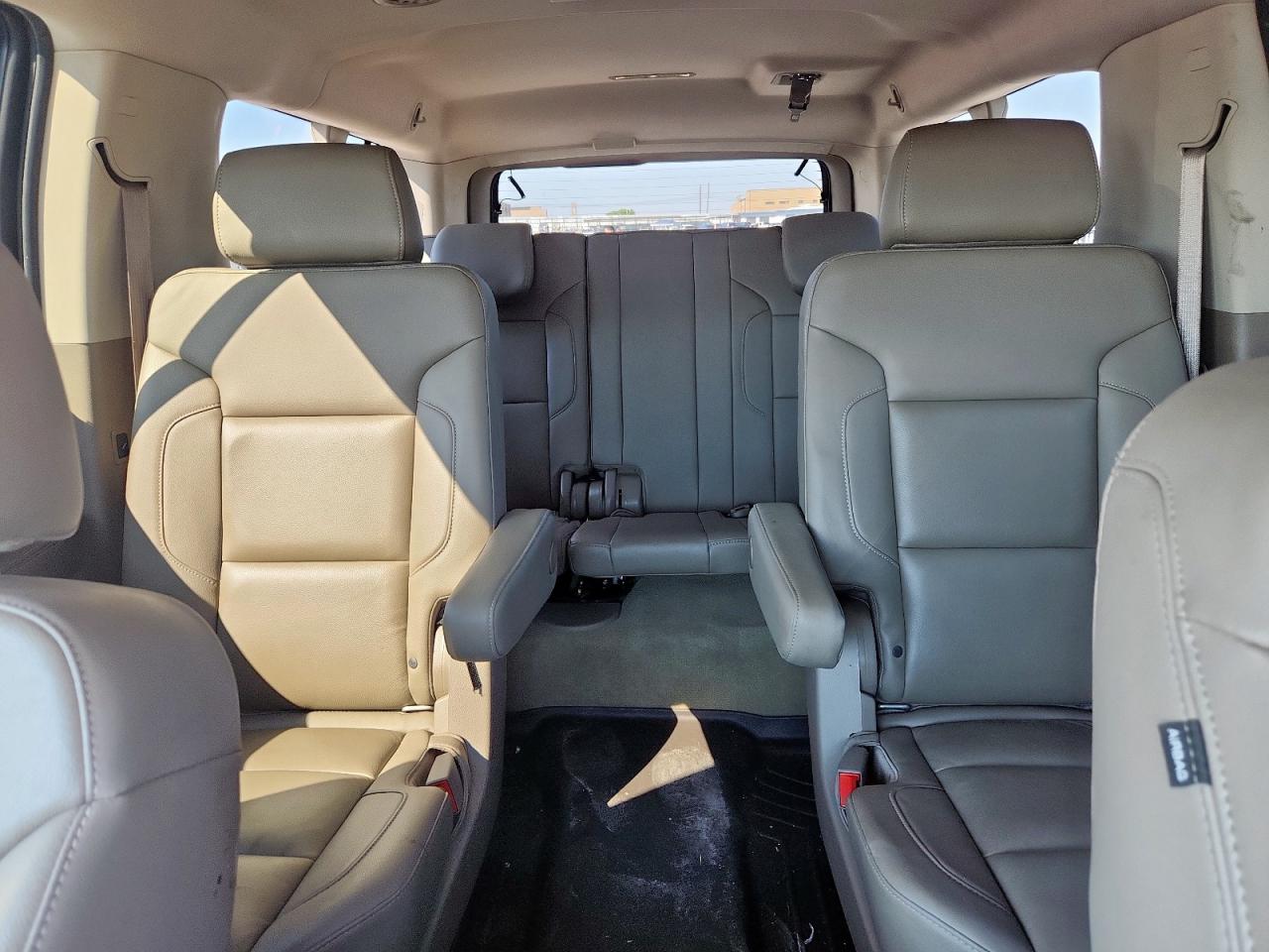2016 Chevrolet Suburban K1500 Lt VIN: 1GNSKHKC3GR424228 Lot: 84026475