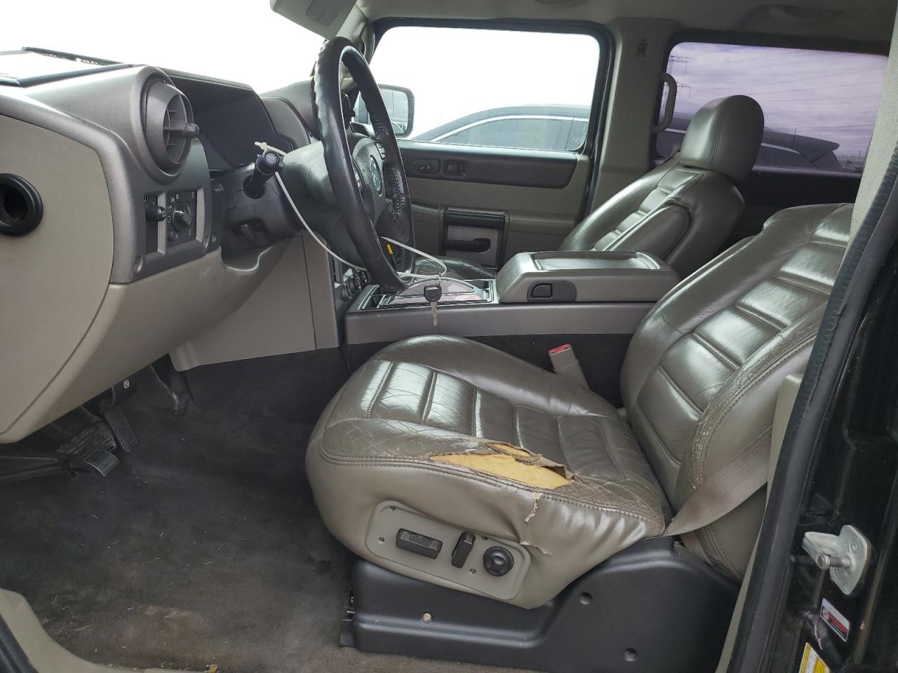 2004 Hummer H2 VIN: 5GRGN23U24H106160 Lot: 82295515