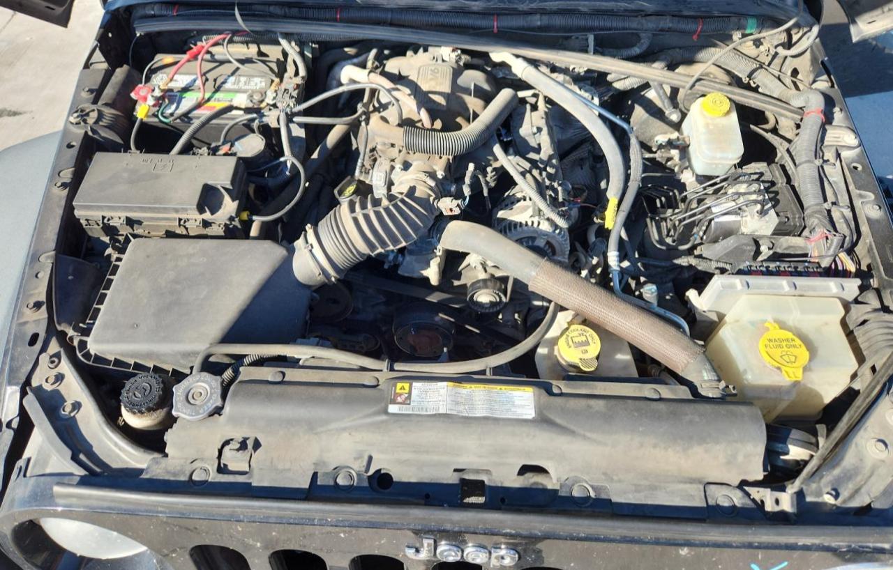 2010 Jeep Wrangler Sport VIN: 1J4AA2D17AL177686 Lot: 86880875