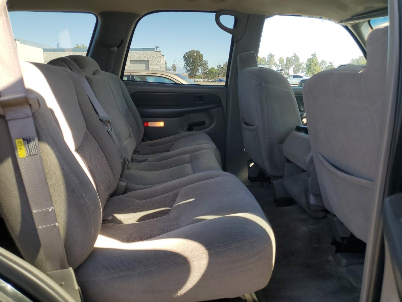 2003 Chevrolet Tahoe C1500 VIN: 1GNEC13V53R233325 Lot: 82772675