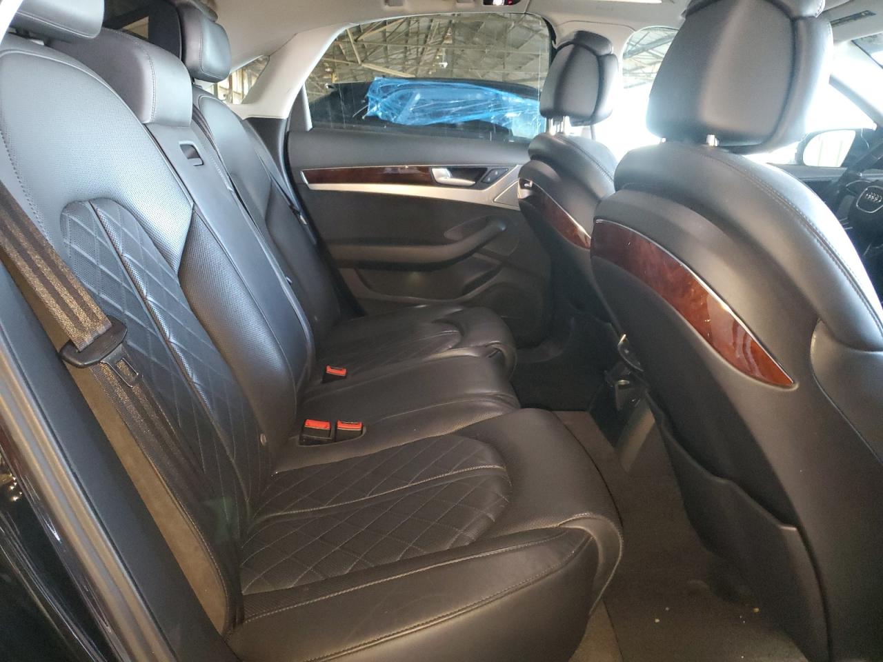 2013 Audi A8 Quattro VIN: WAUAGAFD4DN005949 Lot: 82565345