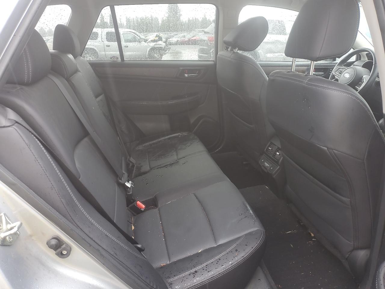 2018 Subaru Outback 2.5I Limited VIN: 4S4BSANC1J3262052 Lot: 81992125