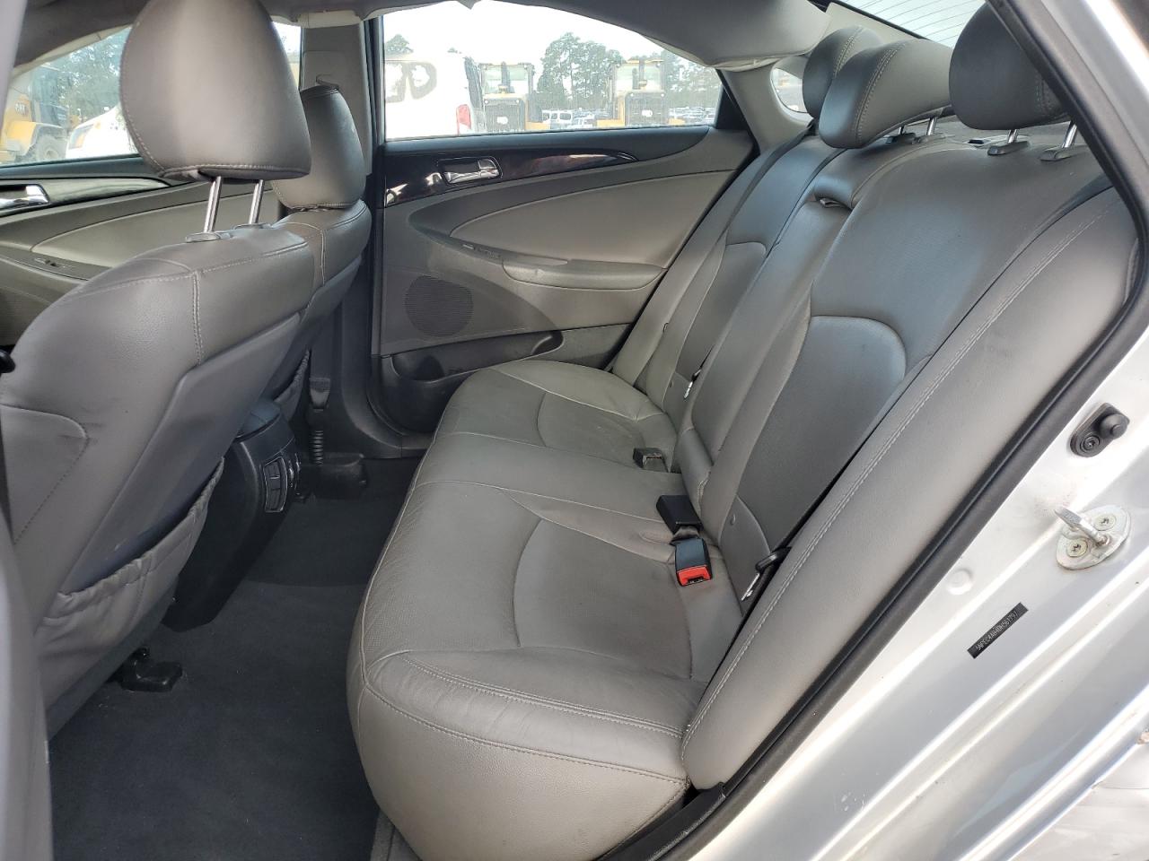 2013 Hyundai Sonata Se VIN: 5NPEC4AB4DH561797 Lot: 81836885