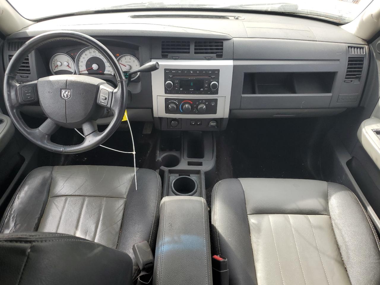 2008 Dodge Dakota Quad Laramie VIN: 1D7HW58N38S534565 Lot: 89530195