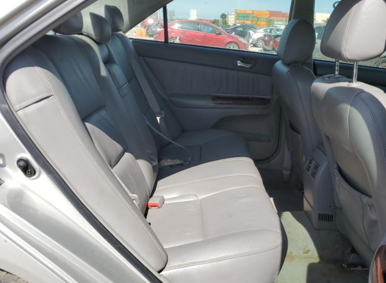 2005 Toyota Camry Le VIN: 4T1BF30K35U614921 Lot: 82188865