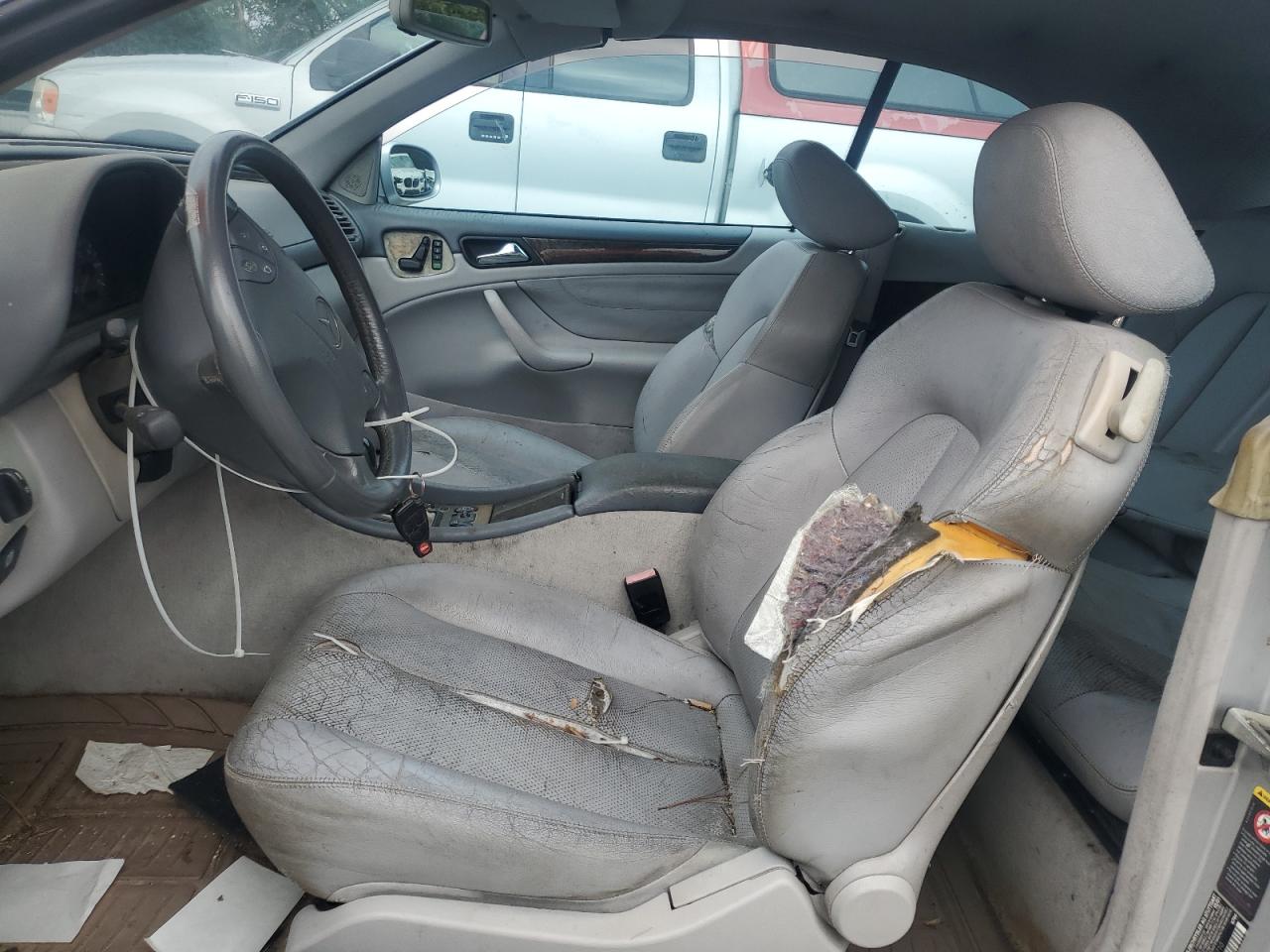 2002 Mercedes-Benz Clk 430 VIN: WDBLK70G32T108710 Lot: 84791095