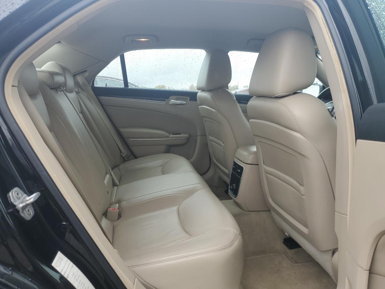 2013 Chrysler 300 VIN: 2C3CCAAG7DH589415 Lot: 89932305