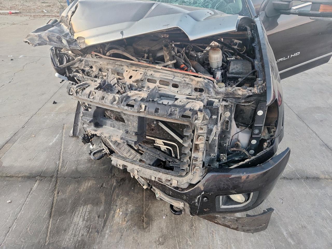 2015 GMC Sierra K2500 Denali VIN: 1GT120E87FF588451 Lot: 82369935