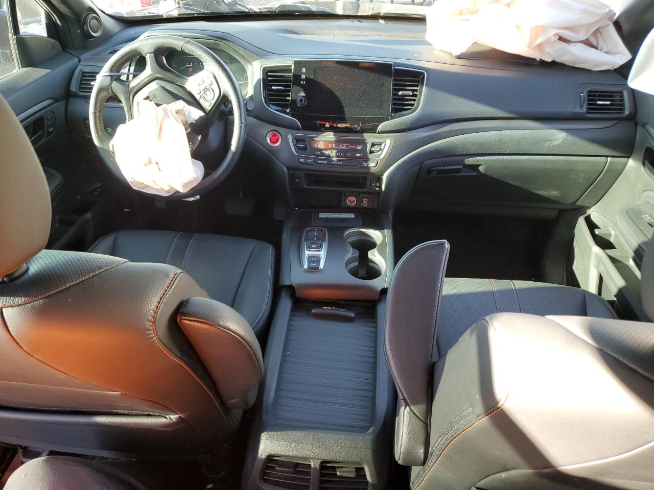 2022 Honda Passport Trail Sport VIN: 5FNYF8H64NB025971 Lot: 82236885