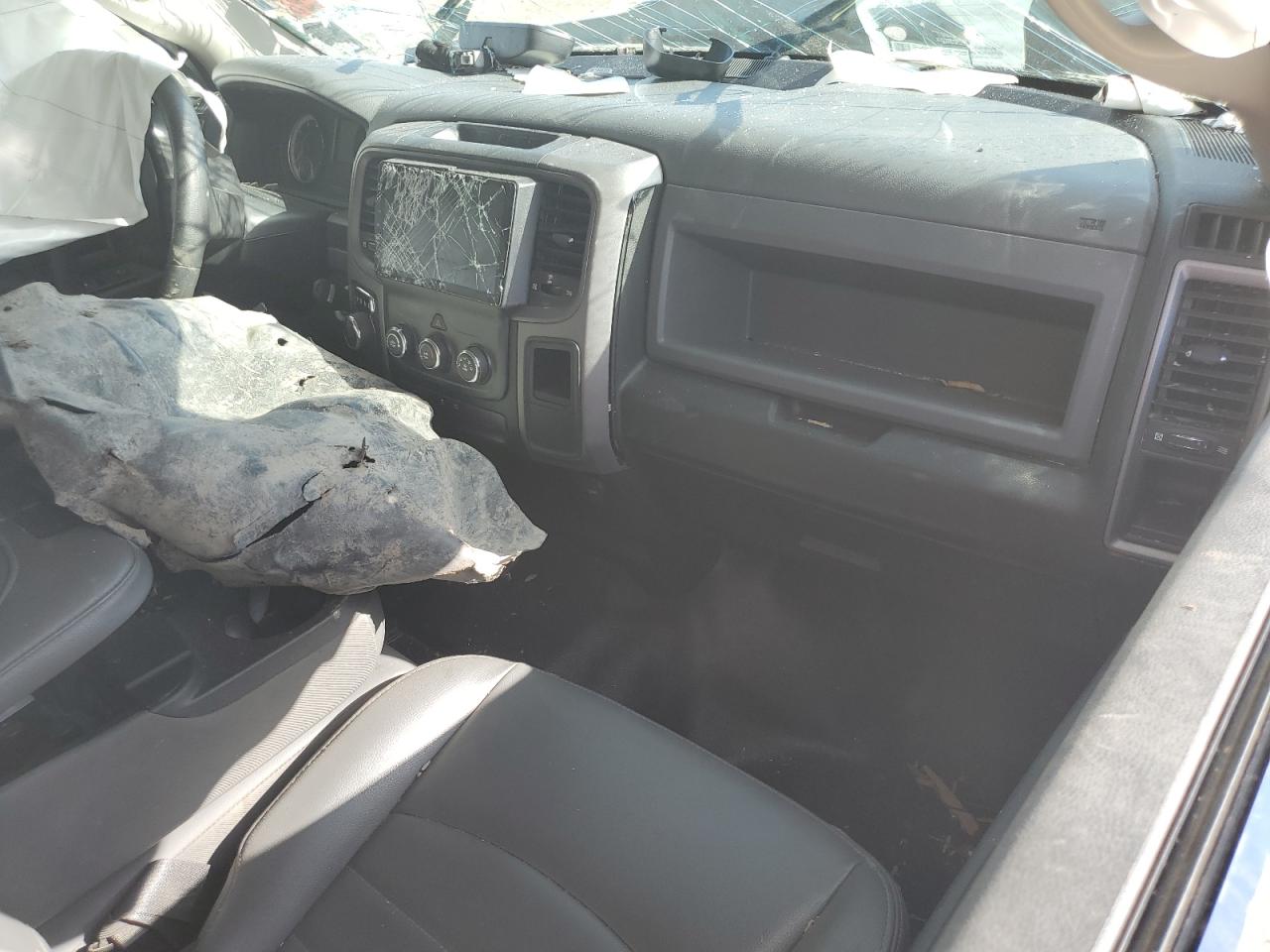 2020 Ram 1500 Classic Tradesman VIN: 3C6RR6KT7LG289893 Lot: 85928935