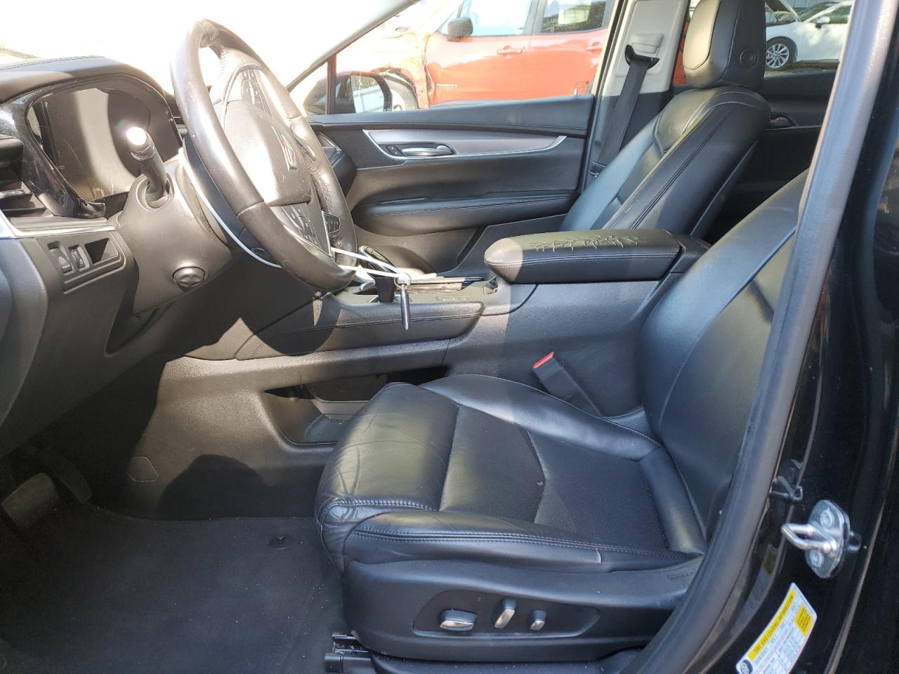 2018 Cadillac Xt5 Luxury VIN: 1GYKNDRS9JZ143297 Lot: 82649415