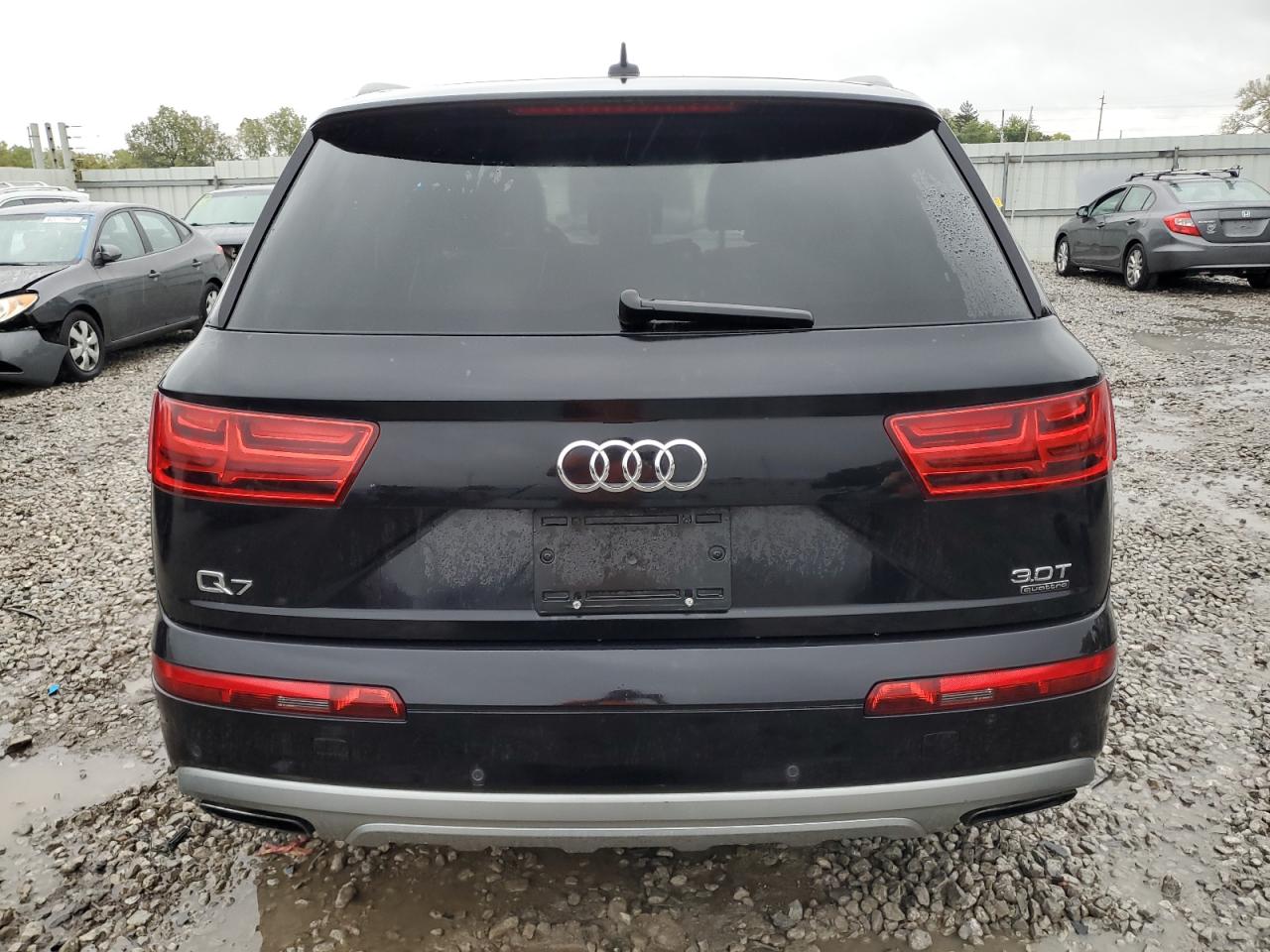 2017 Audi Q7 Premium Plus VIN: WA1LAAF75HD004631 Lot: 85519485