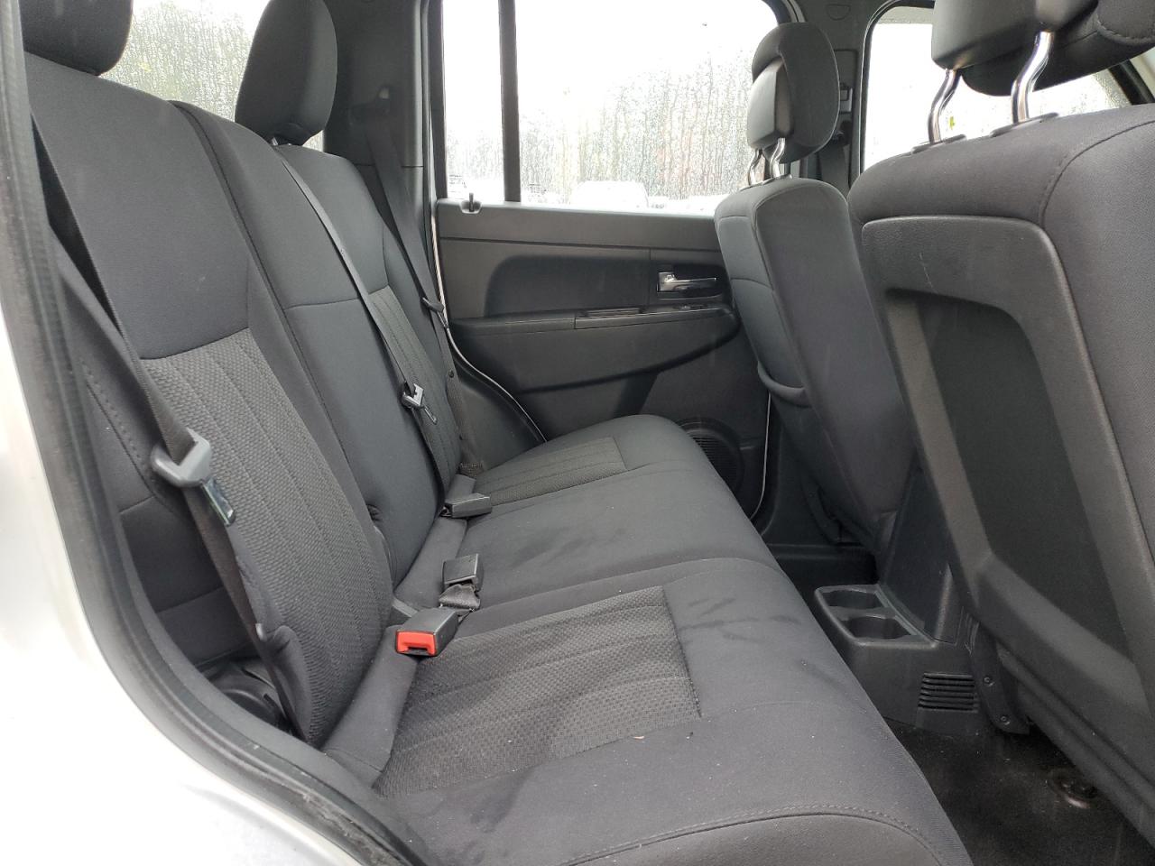 2011 Jeep Liberty Sport VIN: 1J4PN2GK6BW580142 Lot: 82433075