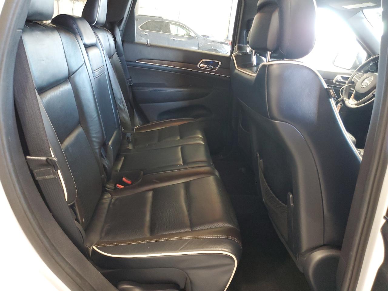 2014 Jeep Grand Cherokee Overland VIN: 1C4RJFCG6EC359388 Lot: 85669855