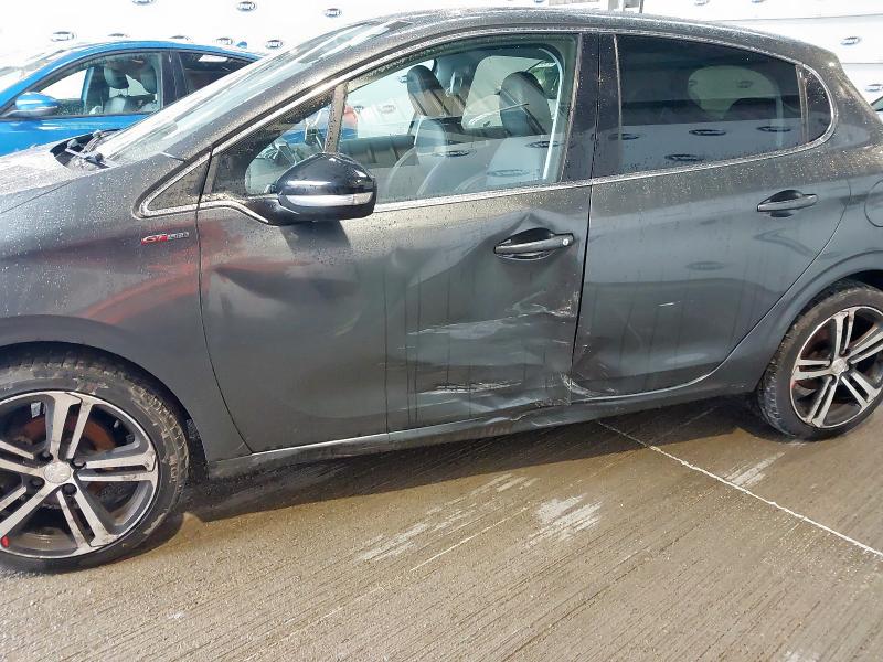 2016 PEUGEOT 208 GT LINE BLUE HDI 