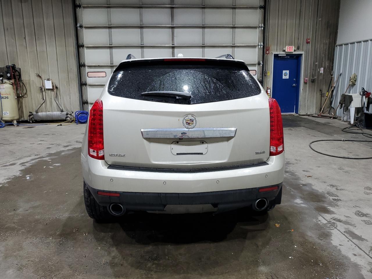 2015 Cadillac Srx Performance Collection VIN: 3GYFNCE32FS606069 Lot: 85423185