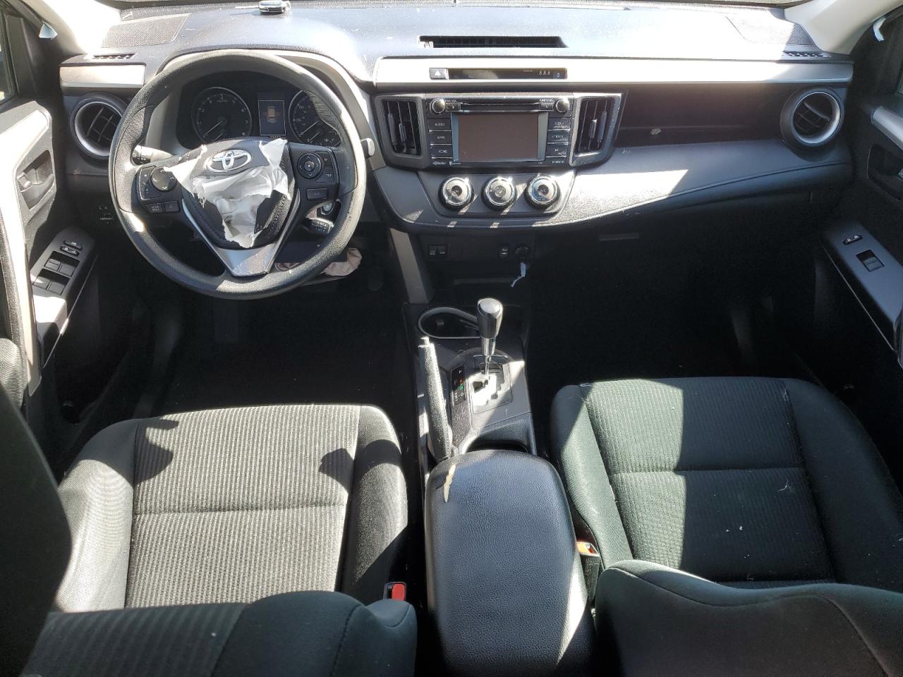 2017 Toyota Rav4 Le VIN: 2T3BFREV5HW618857 Lot: 84648875