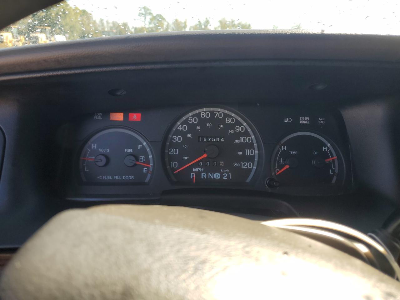 2005 Ford Crown Victoria VIN: 2FAFP73W95X153117 Lot: 86520535