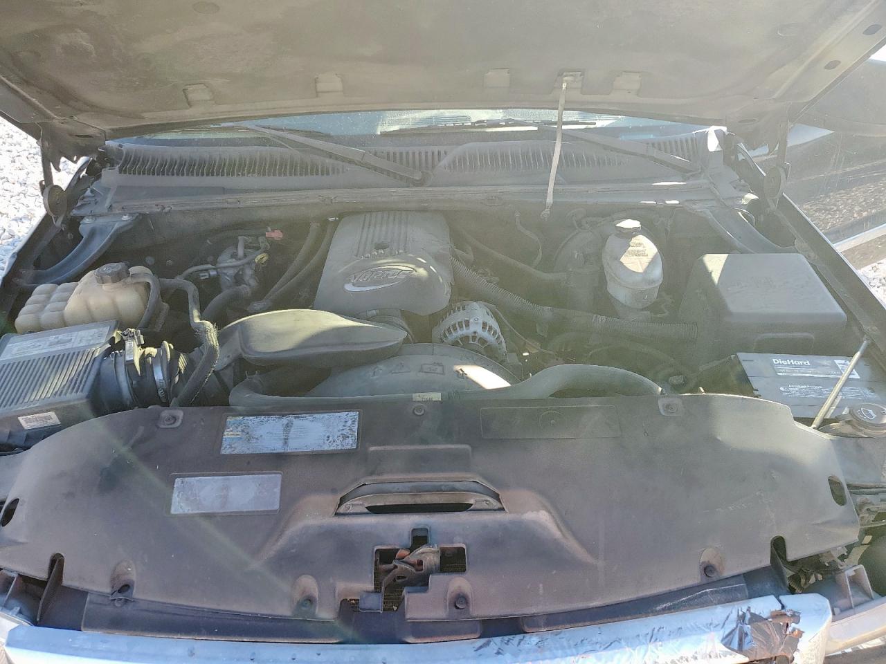 2003 GMC New Sierra C1500 VIN: 1GTEC14V13Z102464 Lot: 82412395