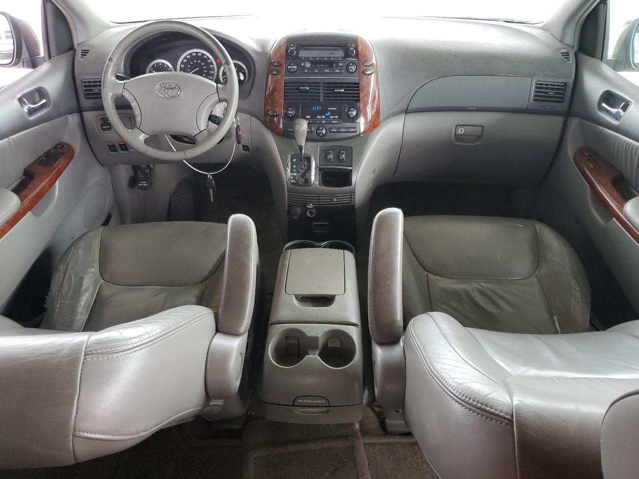 2004 Toyota Sienna Xle VIN: 5TDZA22C14S178977 Lot: 84794395