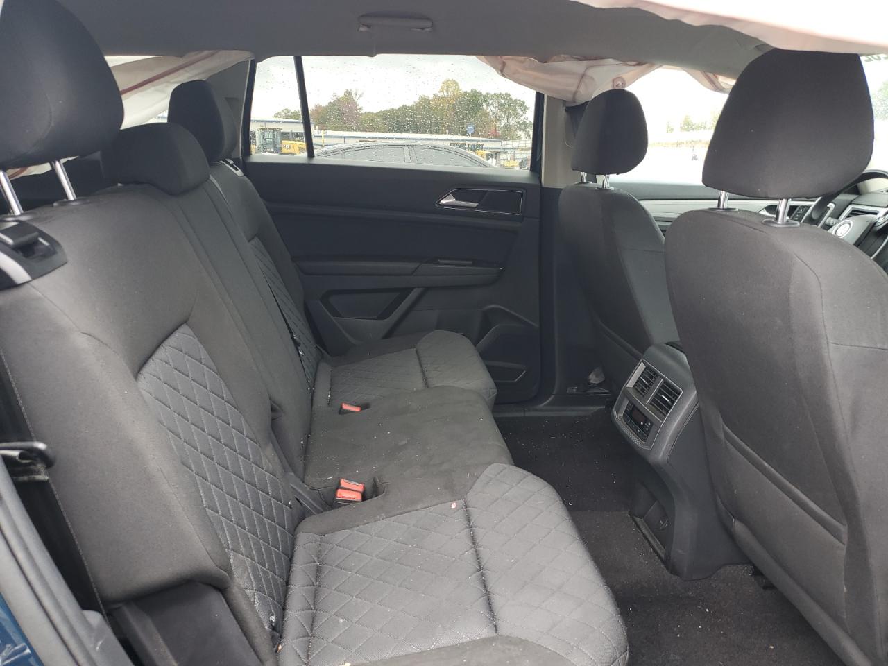 Фото: 1V2GR2CA2KC573888