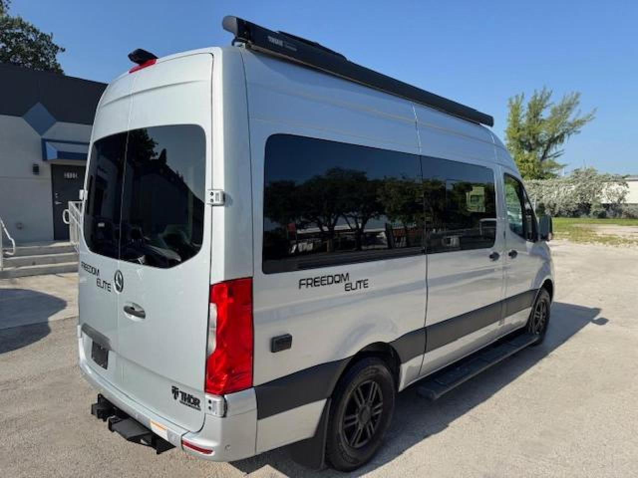 2022 Mercedes-Benz Sprinter 2500 silver null diesel W1X4EBHY0NP484324 photo #4