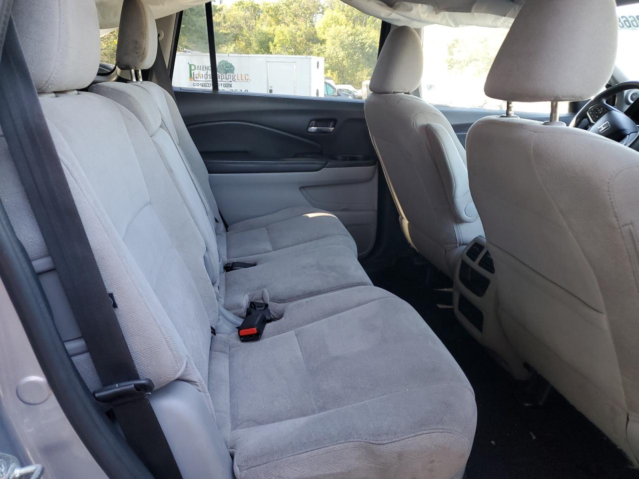 2021 Honda Pilot Lx VIN: 5FNYF6H13MB020607 Lot: 84836685