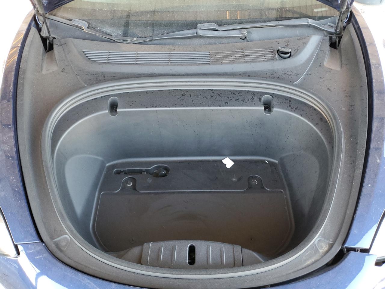 2020 Tesla Model 3 VIN: 5YJ3E1EAXLF705741 Lot: 82420885