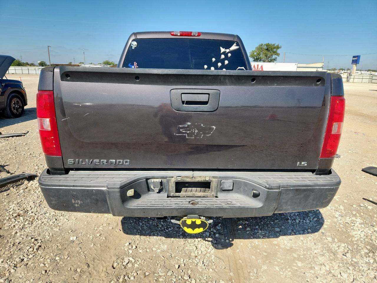 2010 Chevrolet Silverado C1500 Ls VIN: 3GCRCREA5AG277986 Lot: 82357685