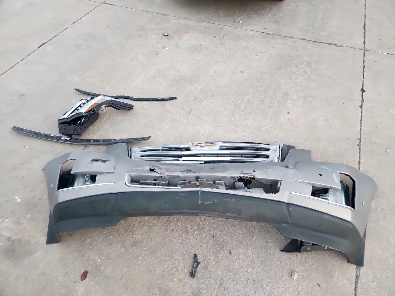 2018 Cadillac Escalade Premium Luxury VIN: 1GYS4CKJ8JR155116 Lot: 89928095