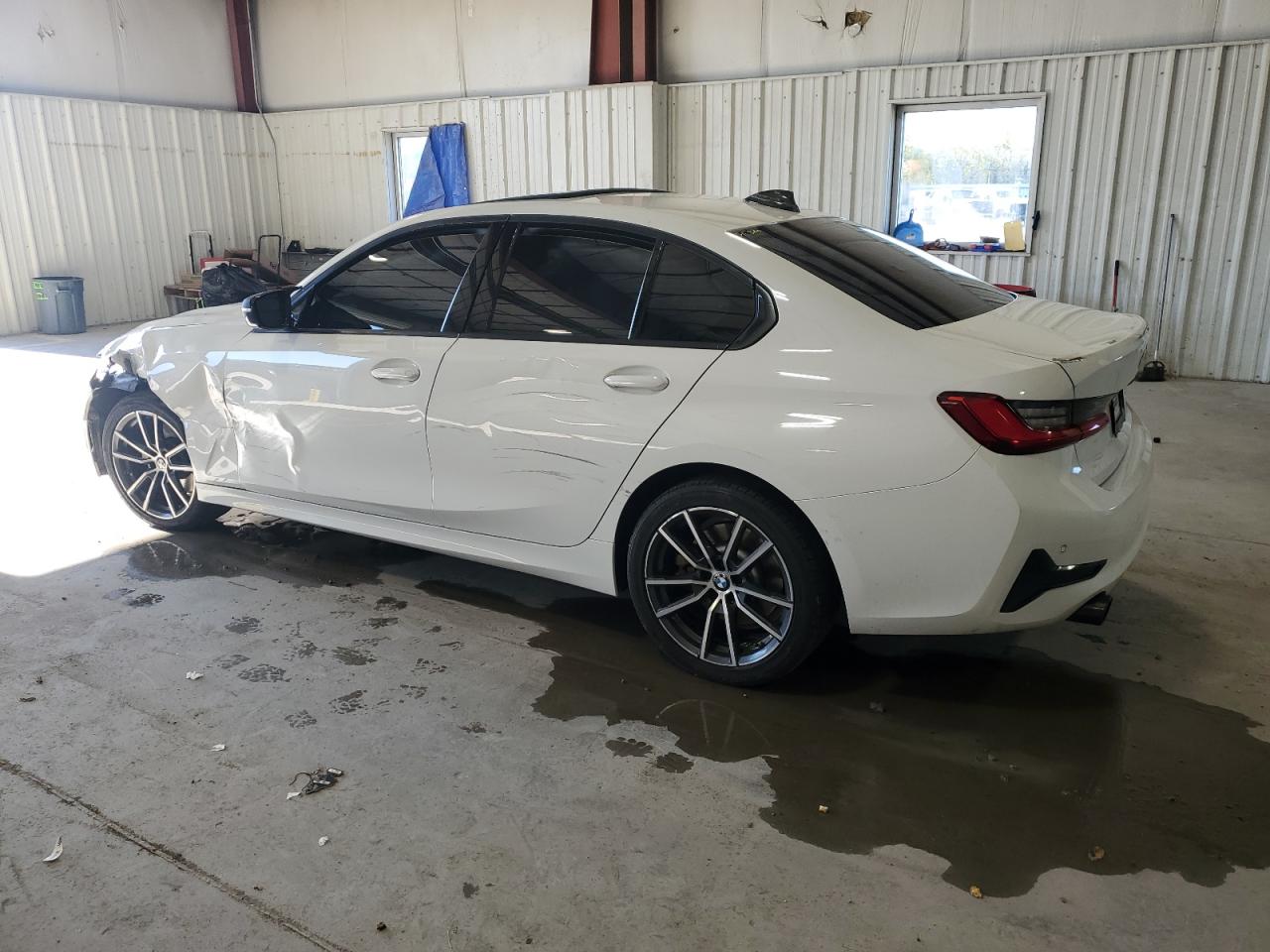 Фото: 3MW5R7J56K8B02956