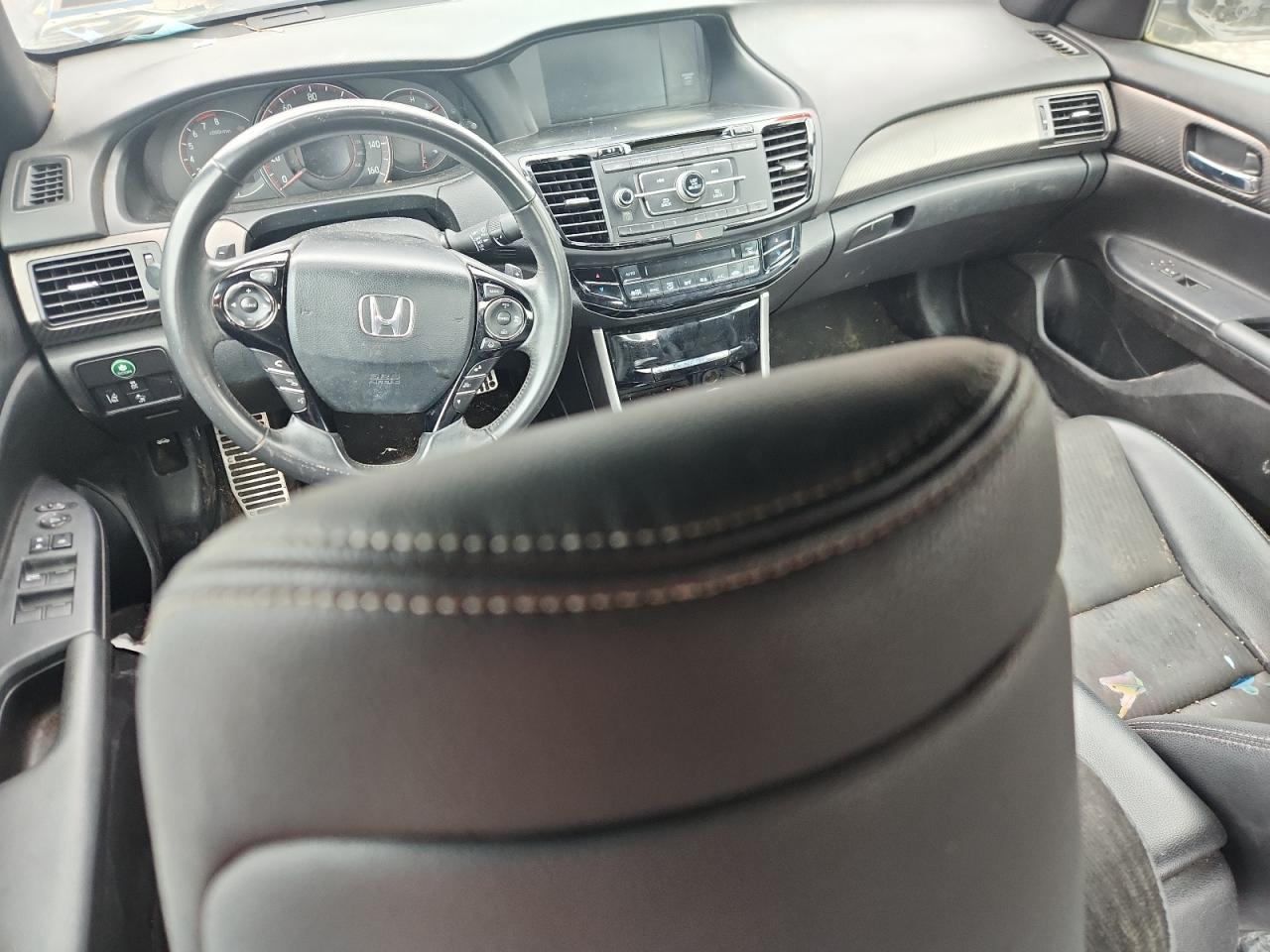 2017 Honda Accord Sport VIN: 1HGCR2F63HA066902 Lot: 86328565