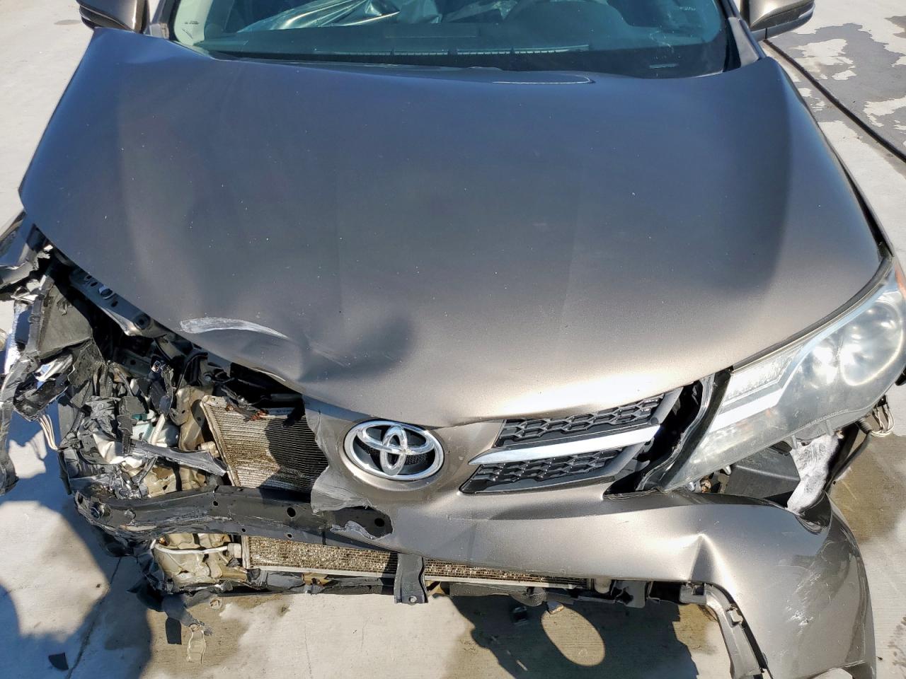 2015 Toyota Rav4 Xle VIN: 2T3RFREV7FW253867 Lot: 85158675