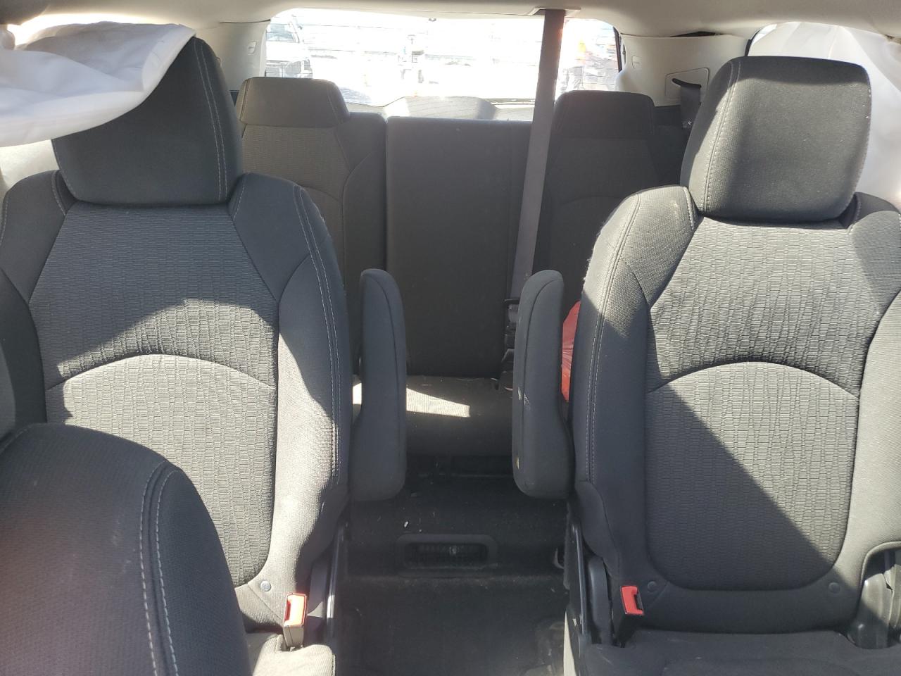 2015 Chevrolet Traverse Lt VIN: 1GNKRHKDXFJ258050 Lot: 85863485