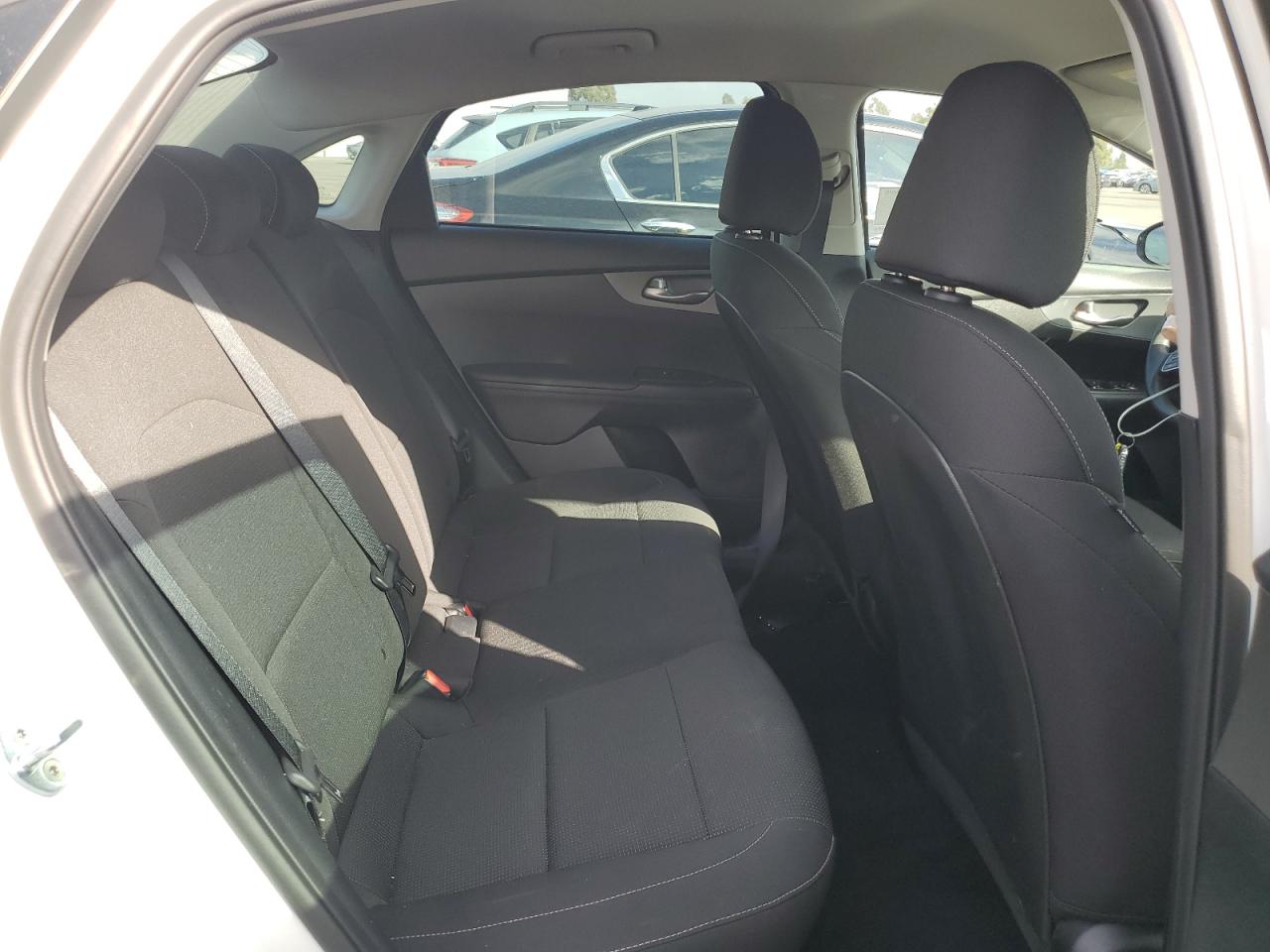 2020 Kia Forte Fe VIN: 3KPF24AD8LE257058 Lot: 82360175