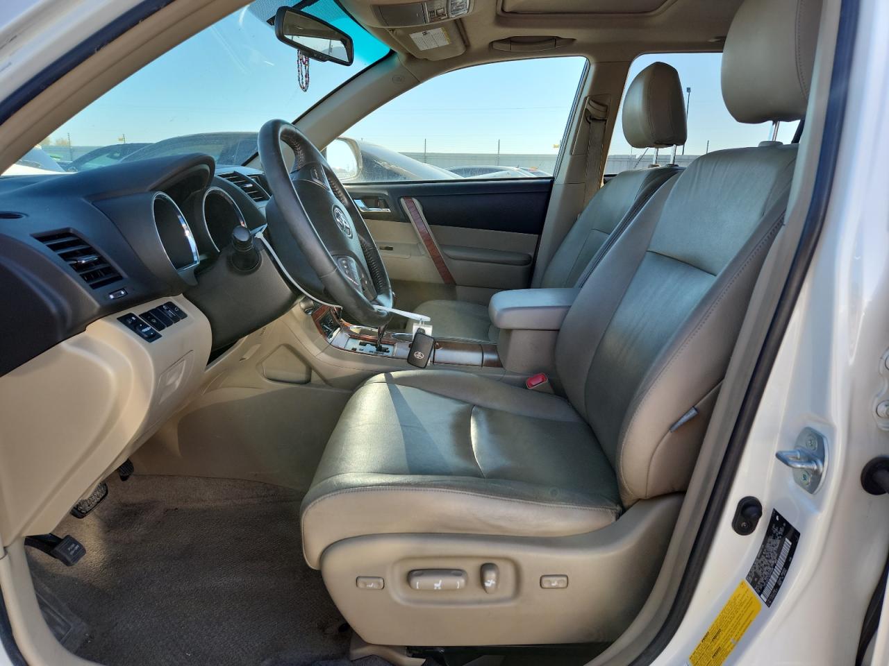 2008 Toyota Highlander Limited VIN: JTEES42A182049684 Lot: 85598065