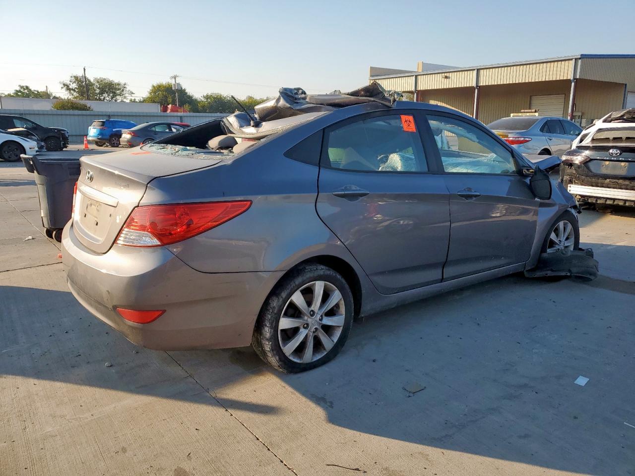 2014 Hyundai Accent Gls VIN: KMHCU4AE3EU771762 Lot: 85915625