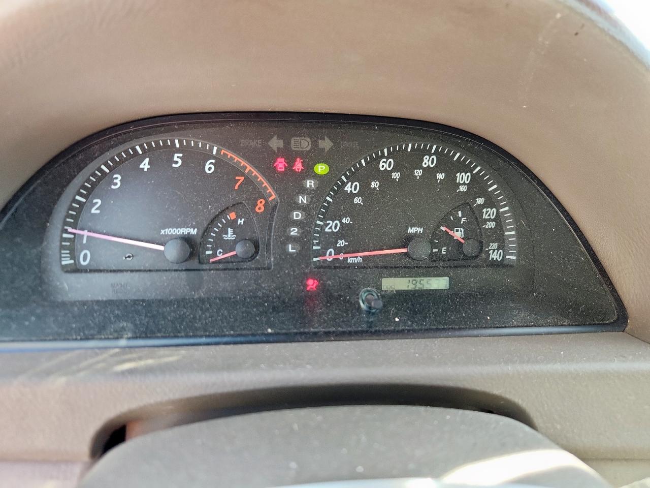 2004 Toyota Camry Le VIN: 4T1BE32K94U938132 Lot: 82270525