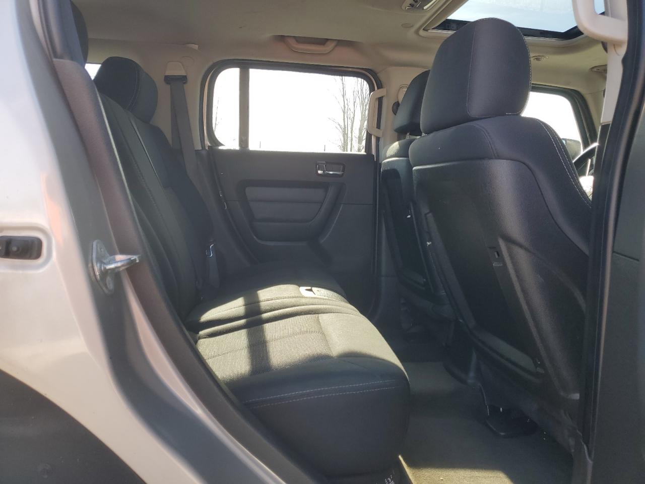 2009 Hummer H3 VIN: 5GTEN13E198108722 Lot: 90242755