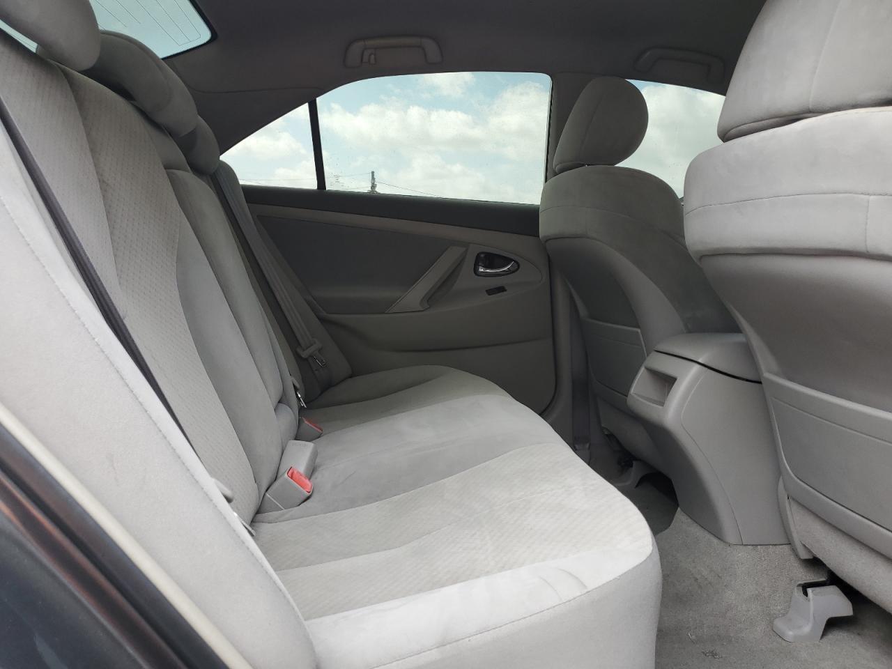 2007 Toyota Camry Ce VIN: 4T1BE46K57U110633 Lot: 85871595