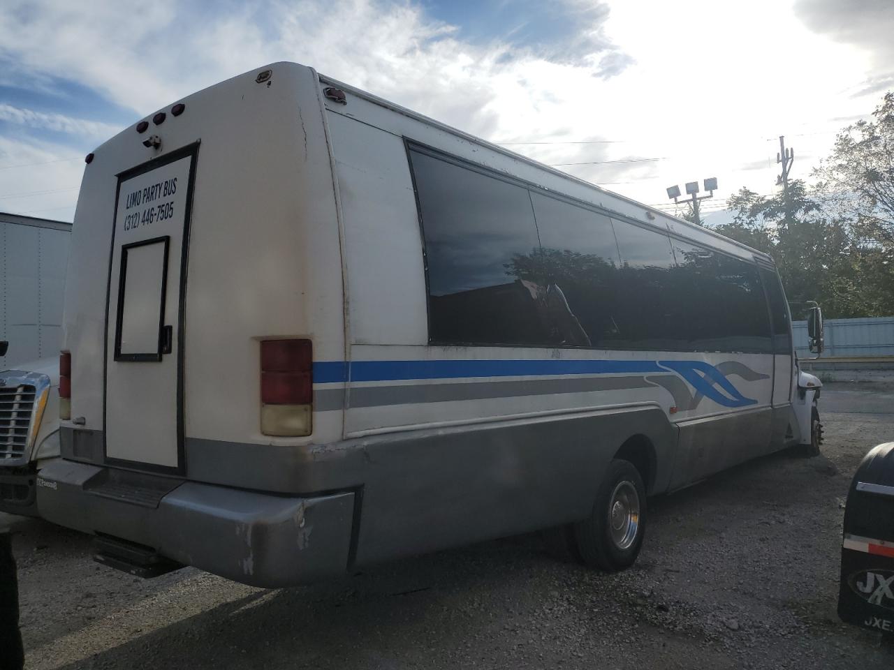 2006 International 3000 3200 - Bus VIN: 1HVBTAAM56H319647 Lot: 80903435