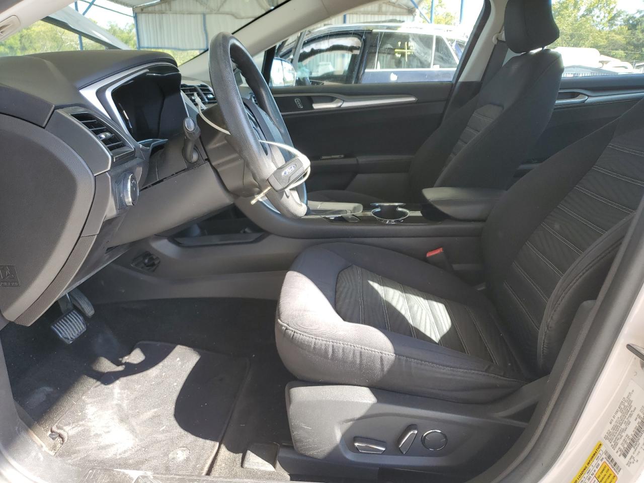 2016 Ford Fusion Se VIN: 3FA6P0H7XGR363915 Lot: 82190865