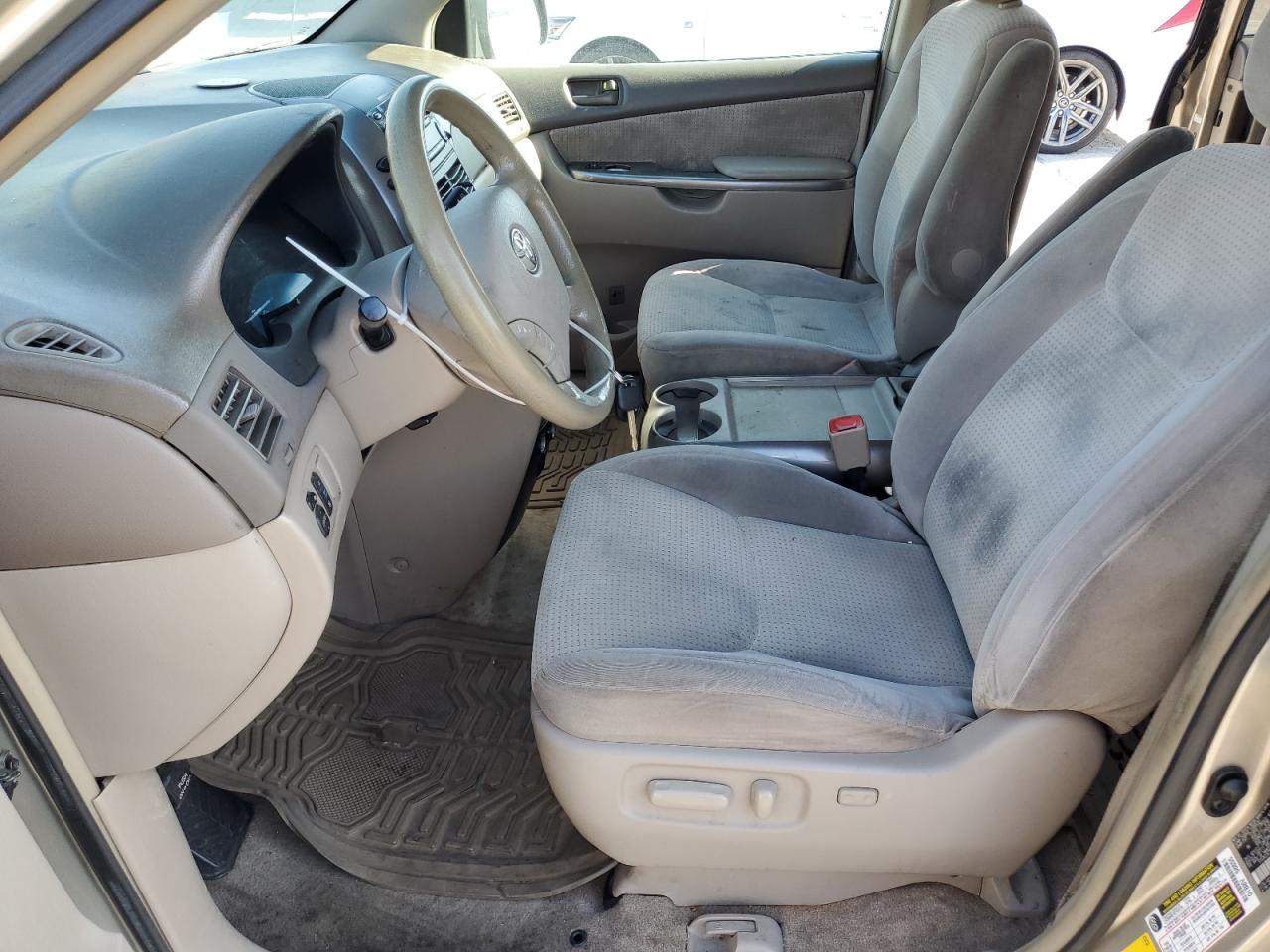 2008 Toyota Sienna Ce VIN: 5TDZK23C78S165412 Lot: 82175335