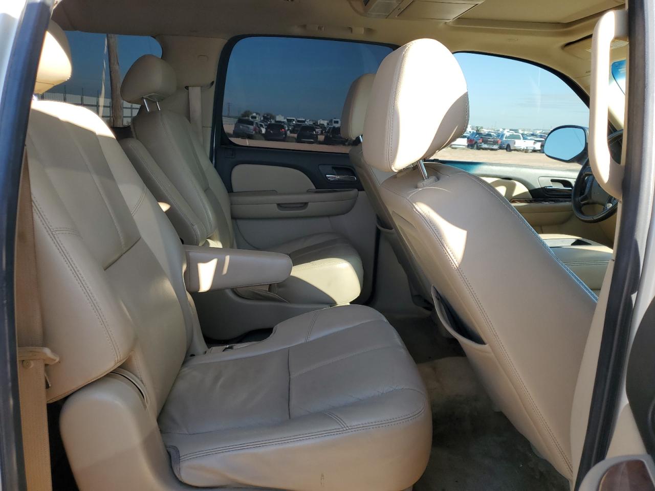 2008 Chevrolet Suburban C1500 Ls VIN: 1GNFC16078R216781 Lot: 86994915