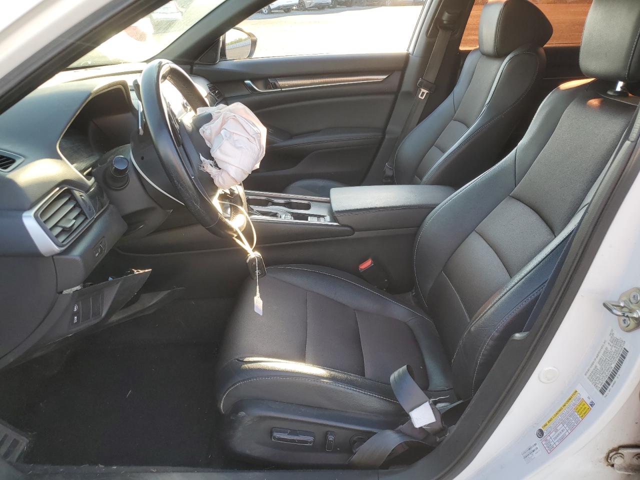 2020 Honda Accord Sport VIN: 1HGCV1F33LA142736 Lot: 90848285